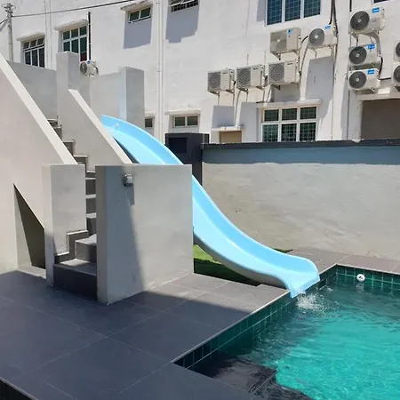 Leparis Swimming Pool Ktv Bbq Jonker 88 Homestay Malacca Exterior photo