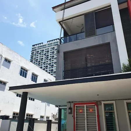 Leparis Swimming Pool Ktv Bbq Jonker 88 Homestay Malacca Exterior photo