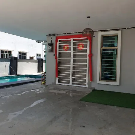 Leparis Swimming Pool Ktv Bbq Jonker 88 Homestay Malacca Exterior photo