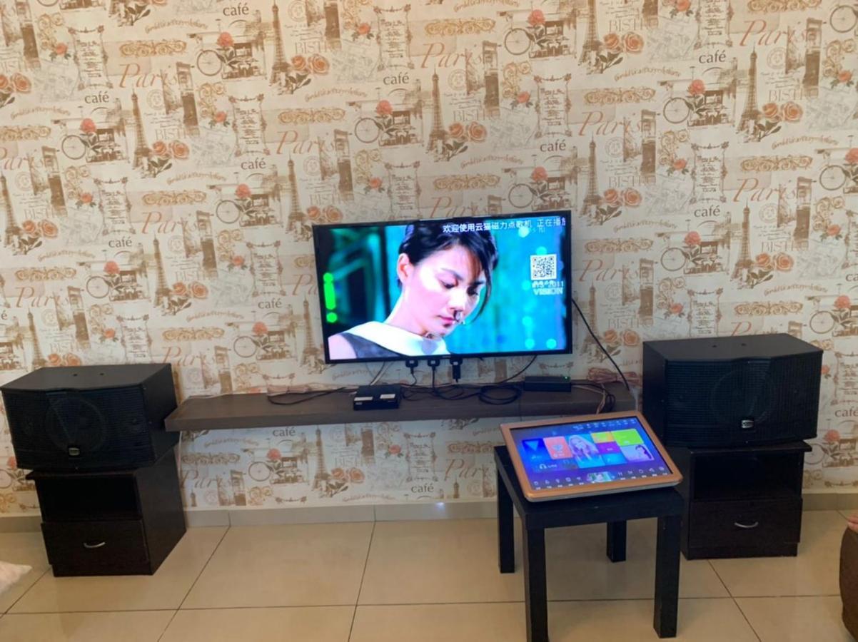 Holiday home Leparis Swimming Pool Ktv Bbq Jonker 88 *