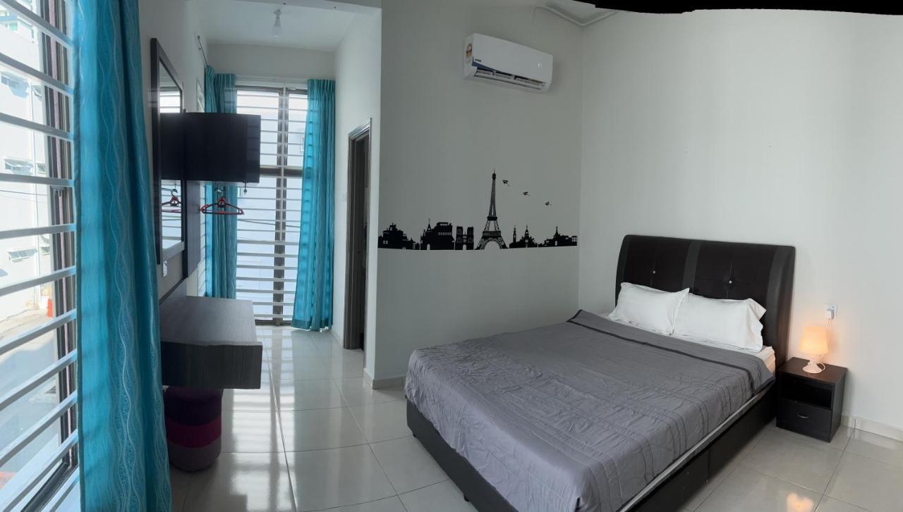 Holiday home Leparis Swimming Pool Ktv Bbq Jonker 88